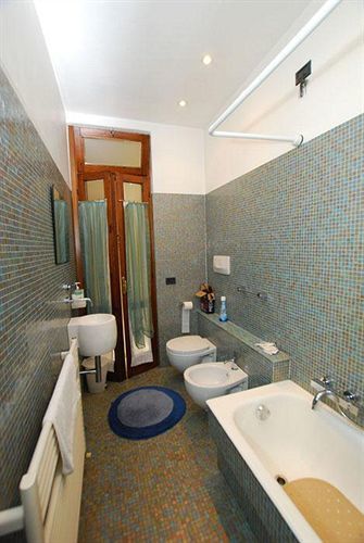 La Boheme Bed & Breakfast เวโรนา ภายนอก รูปภาพ